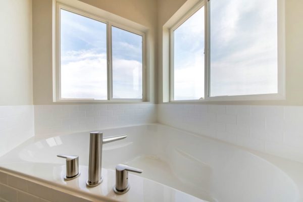 20mm_aluminum_alloy_doors_and_windows_price